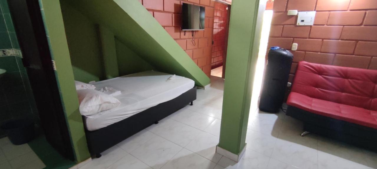 Mi Pueblo Natal Aptos Y Habitaciones Necoclí المظهر الخارجي الصورة