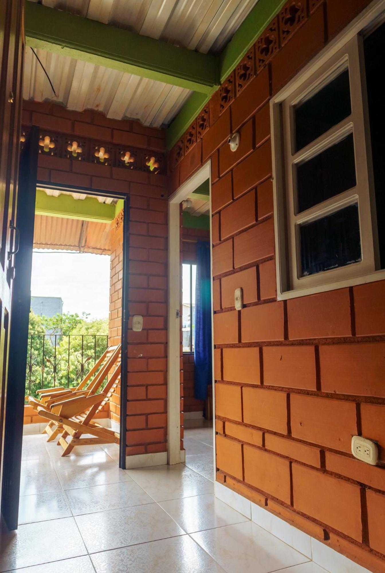 Mi Pueblo Natal Aptos Y Habitaciones Necoclí المظهر الخارجي الصورة